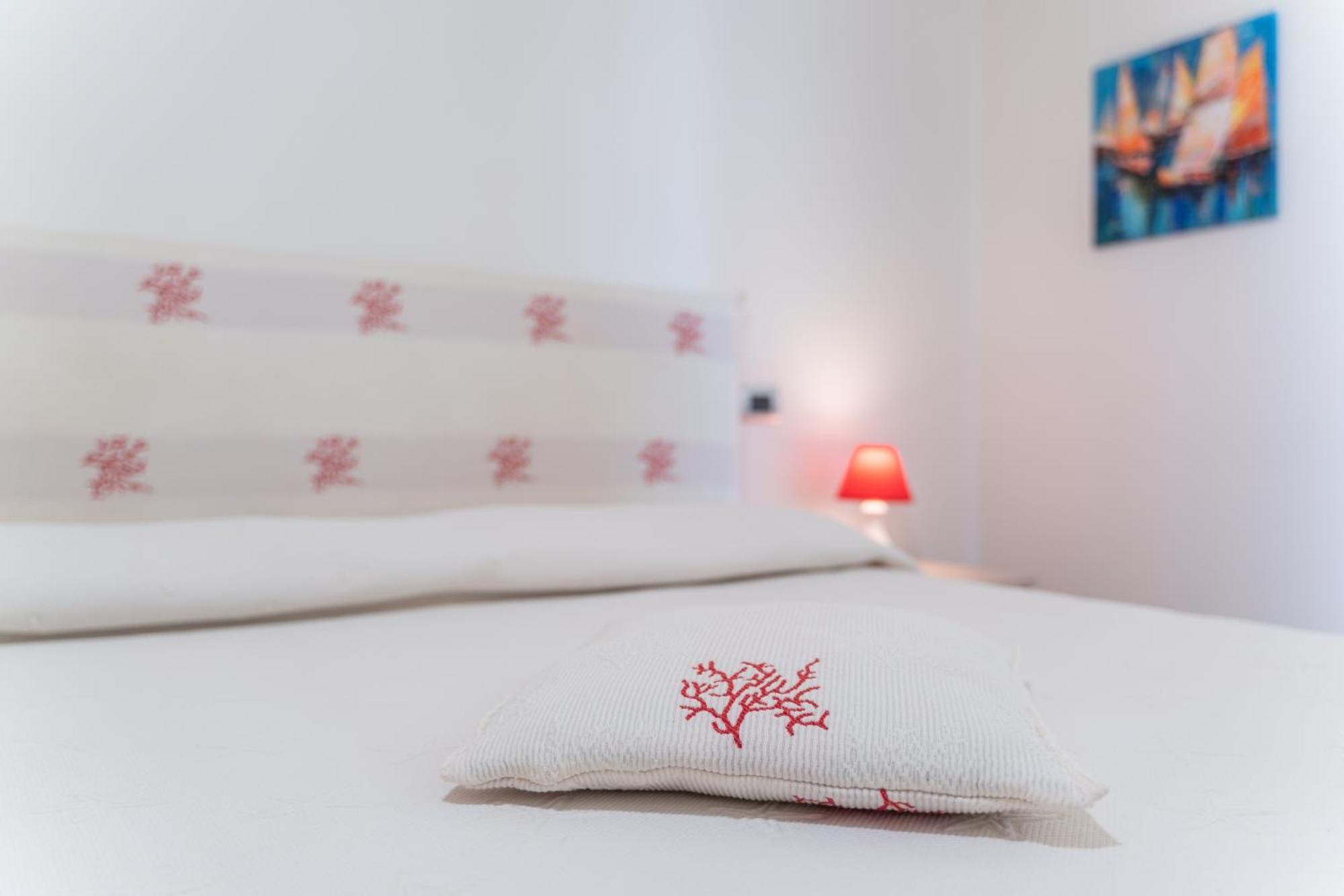 Casa Delle Vele Superior Apartment อาลเกโร ภายนอก รูปภาพ